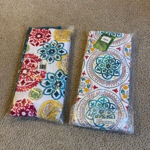 Kohl's Floral Patterned Towels - Red, Teal, Yellow